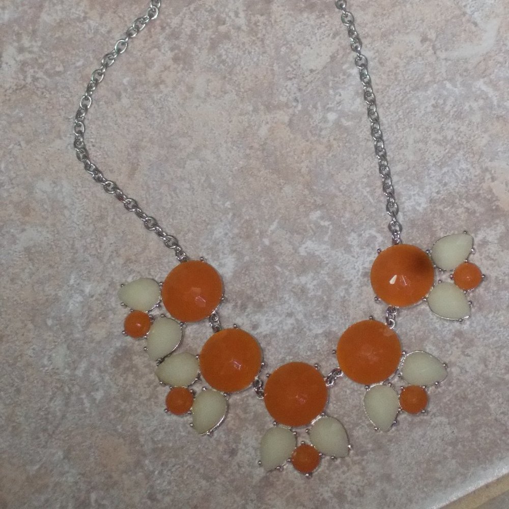 Stunning luxury vintage necklace, orange & off white.